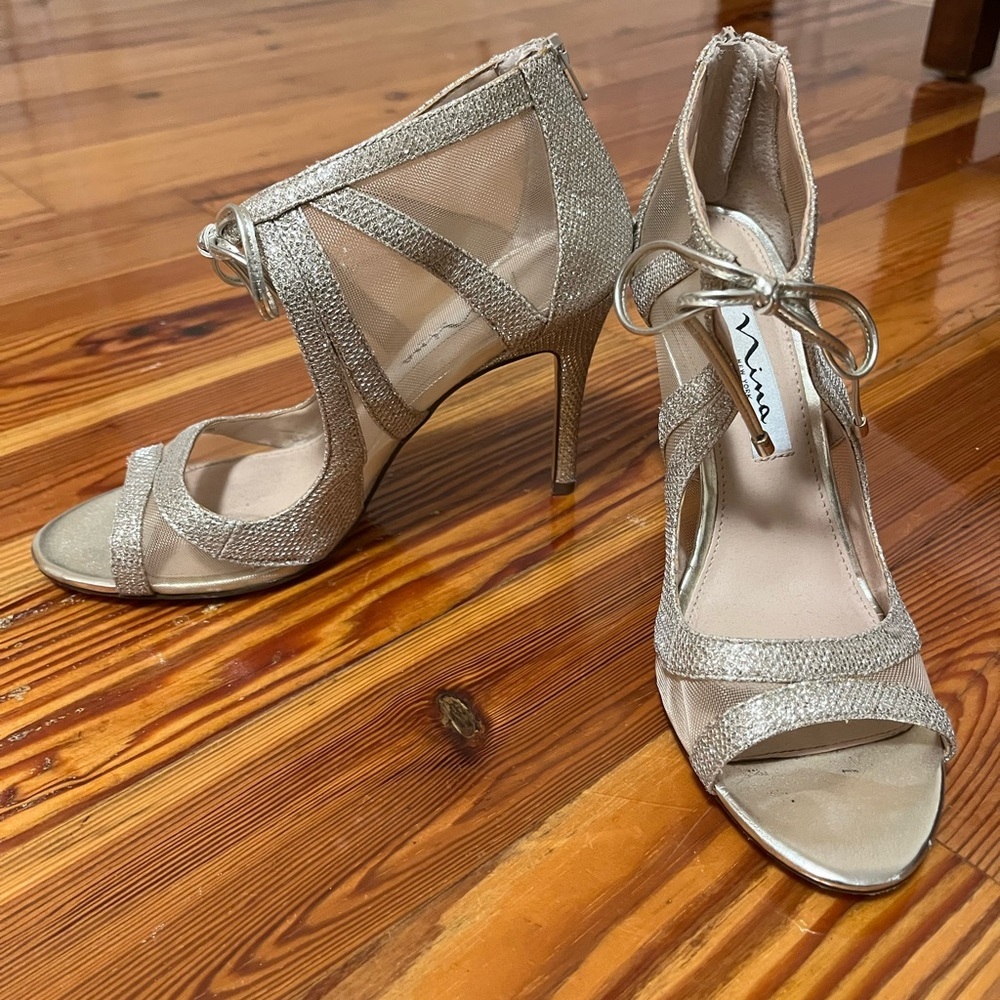 Nina New York size 6.5 Heels